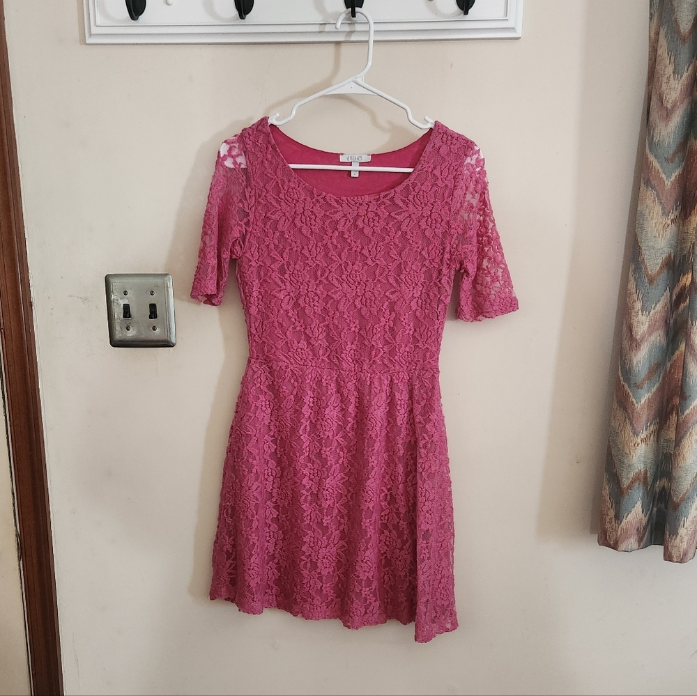 🎉 Lacey Pink Dress